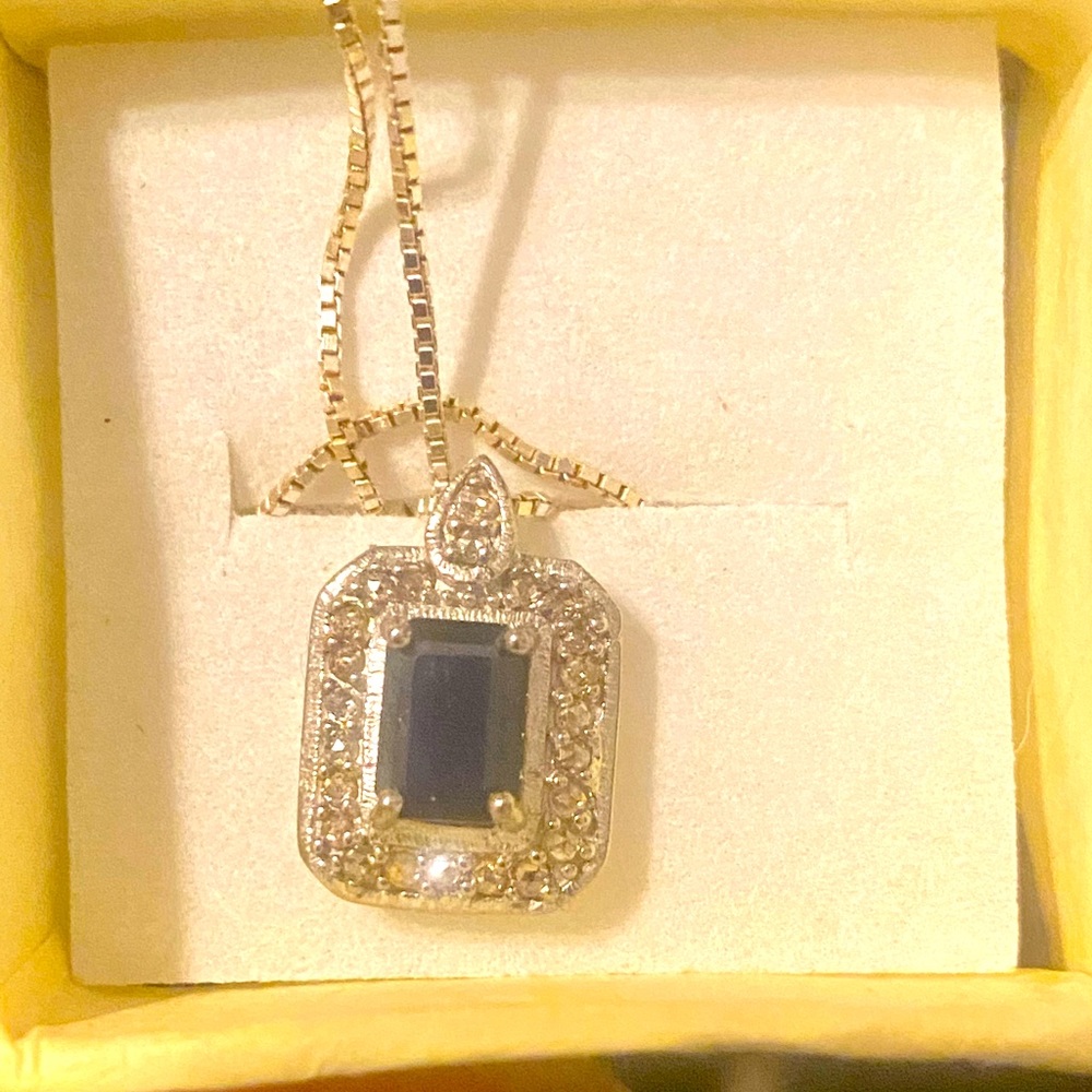 1.50ctw Kanchanaburi Sapphire Diamond Necklace